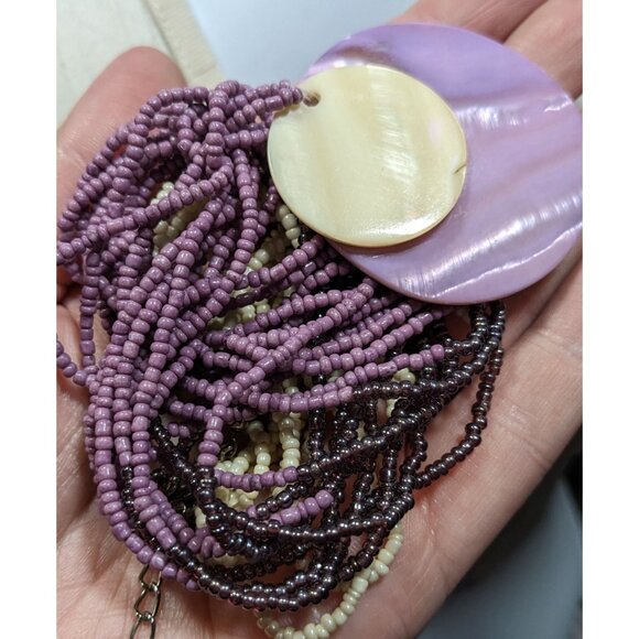 Neutral Mermaidcore Purple And White Glass Beaded Shell Pendant Necklace - Picture 5 of 6